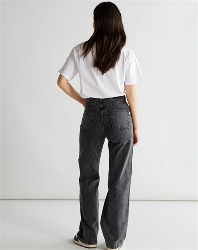  Carla Thun Black Jeans - Black - Woodbird